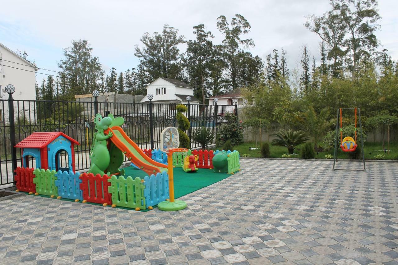 Hotel Lion Ureki Kültér fotó