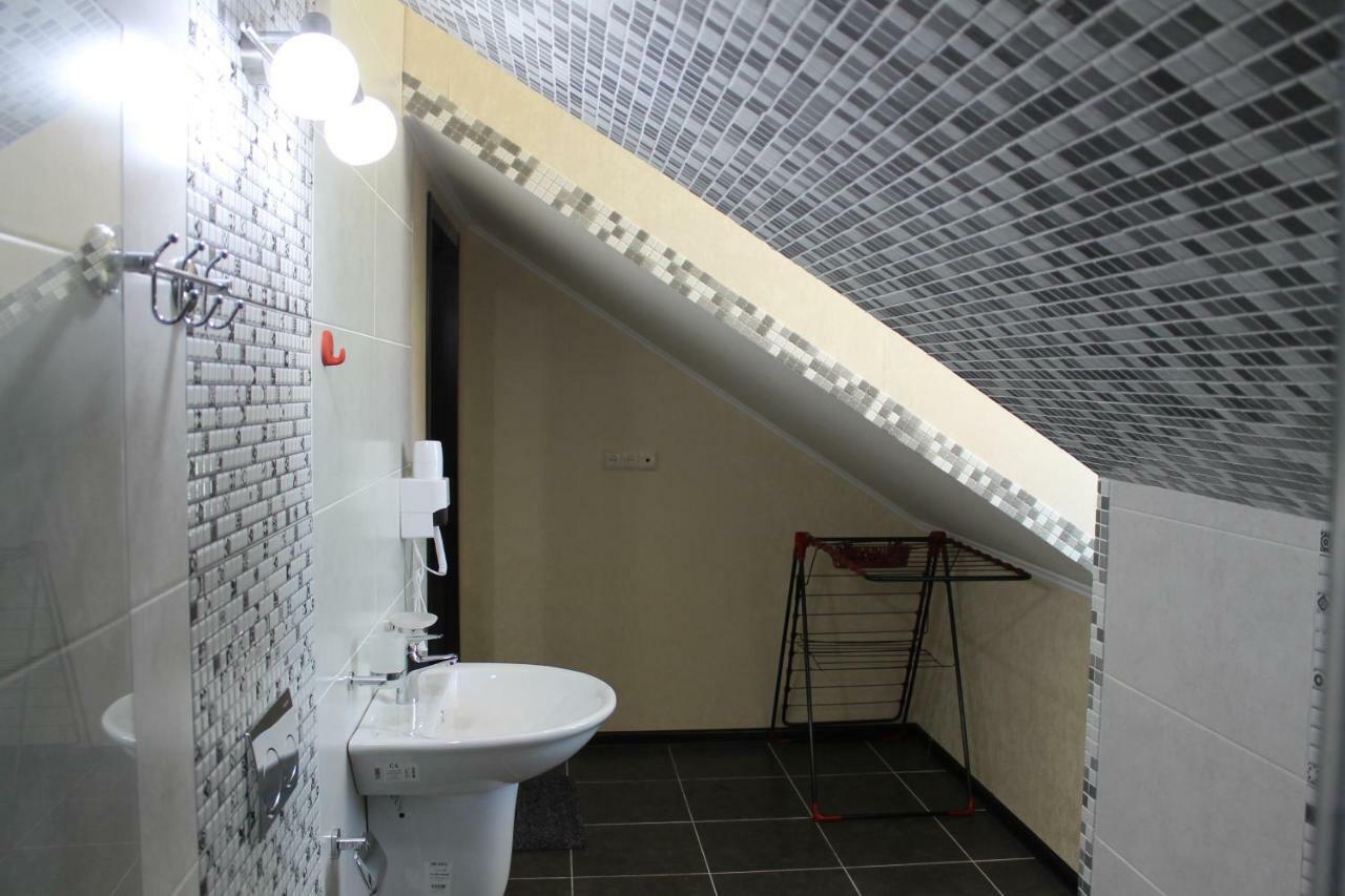 Hotel Lion Ureki Kültér fotó